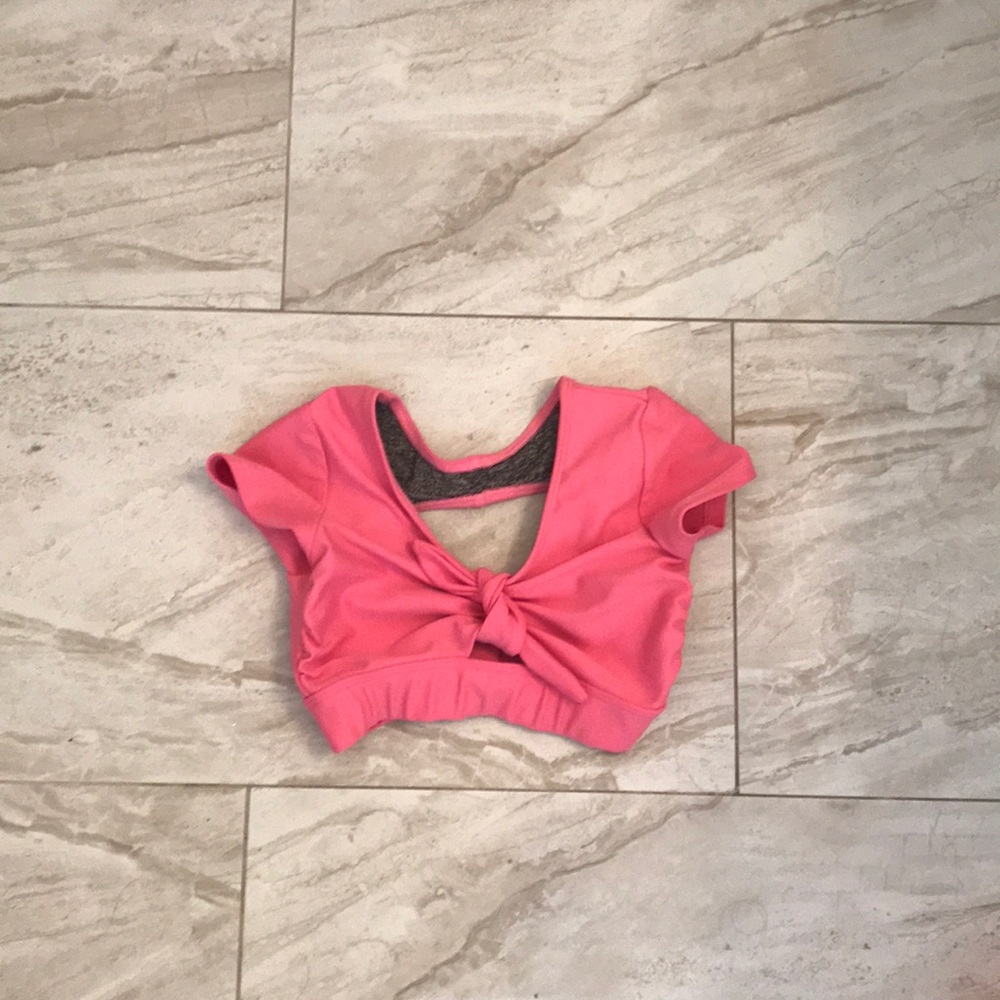🌺 Adorable Five Dance wear Sports bra 🌺